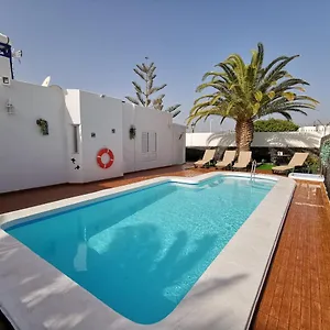 Villa Oliveira By Buenavilla, Puerto del Carmen (Lanzarote)